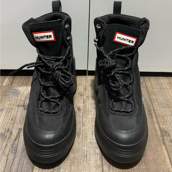 Hunter Discoverer Black Platform heel Winter Snow Boots 9 - Picture 4 of 7